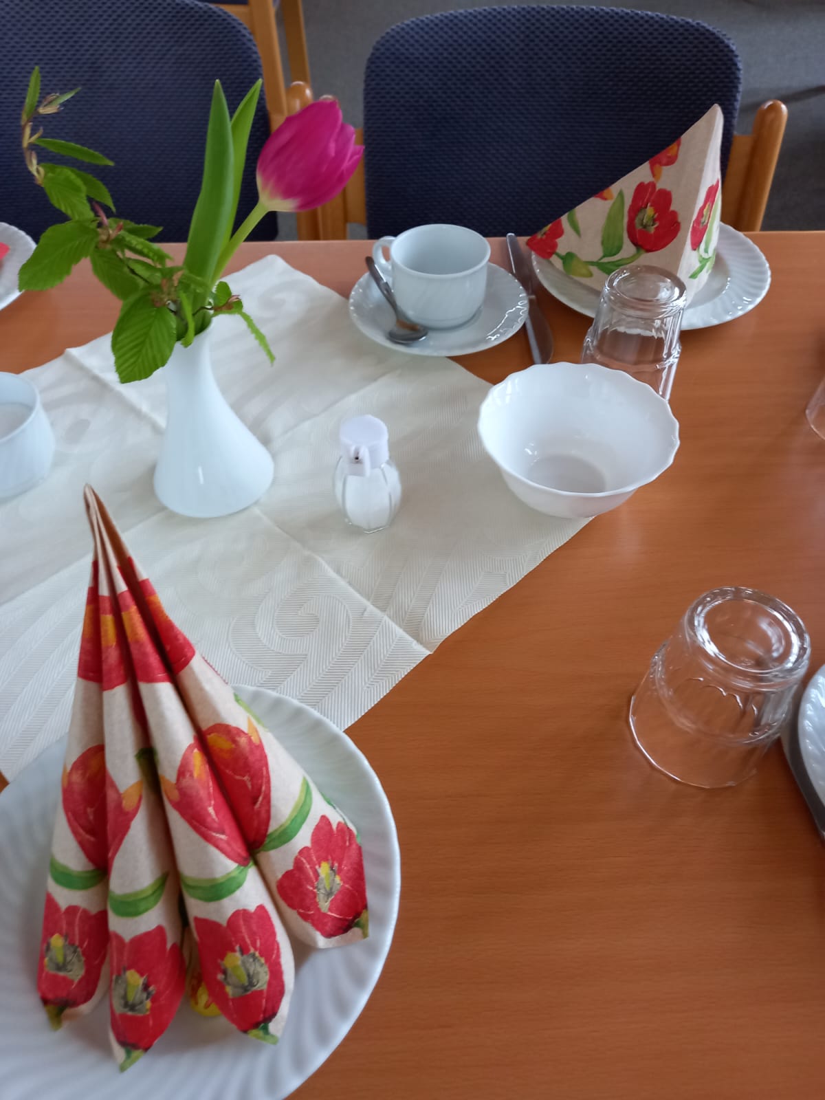 Fruhstuckstreffen April 2026   2